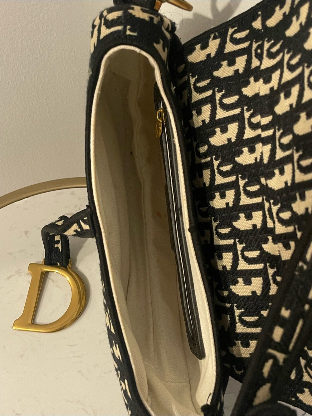 Small bag - Picture 5 of 9